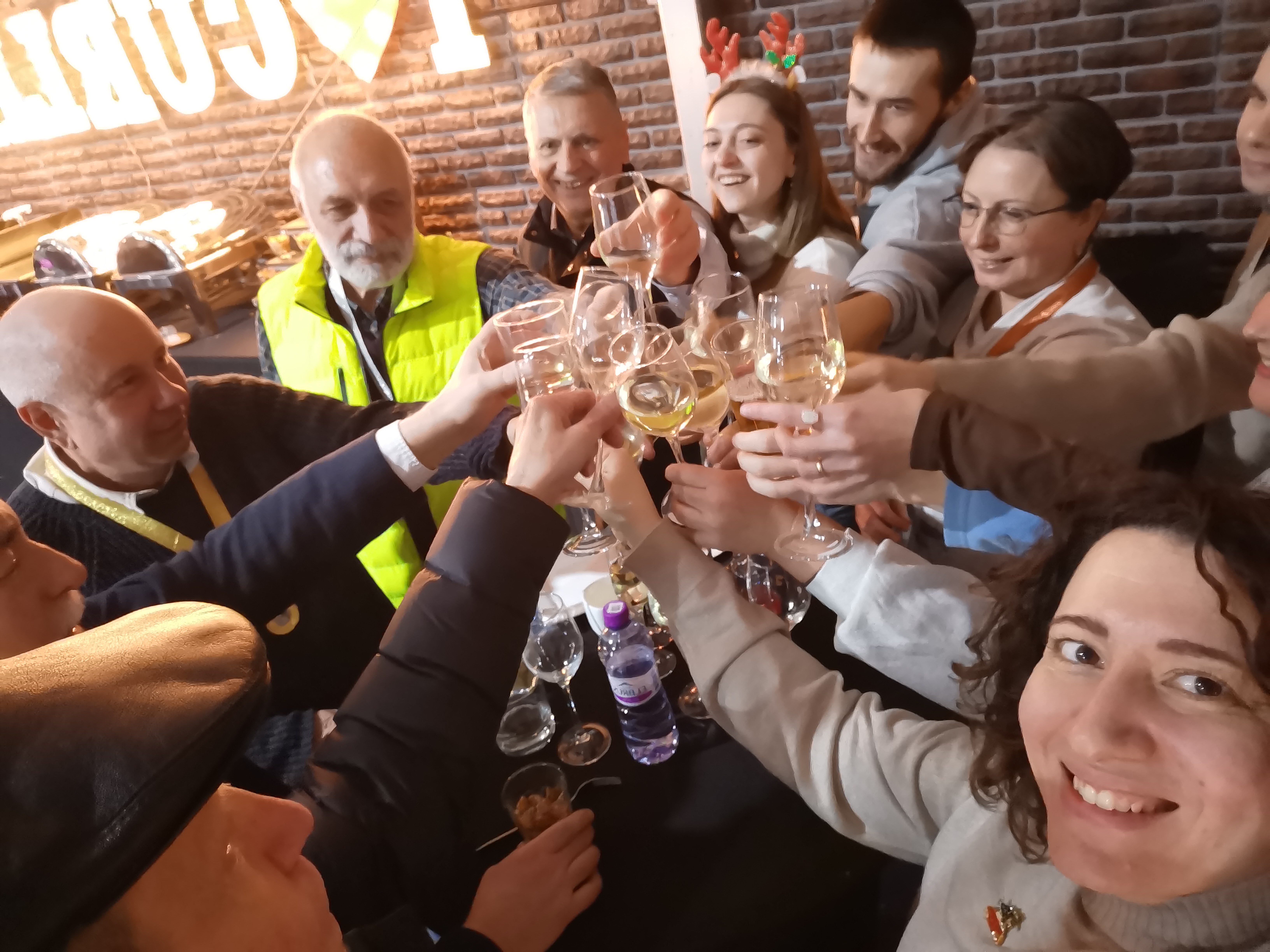 IMG_20251224_210006.jpg IMG_20251224_210006.jpg